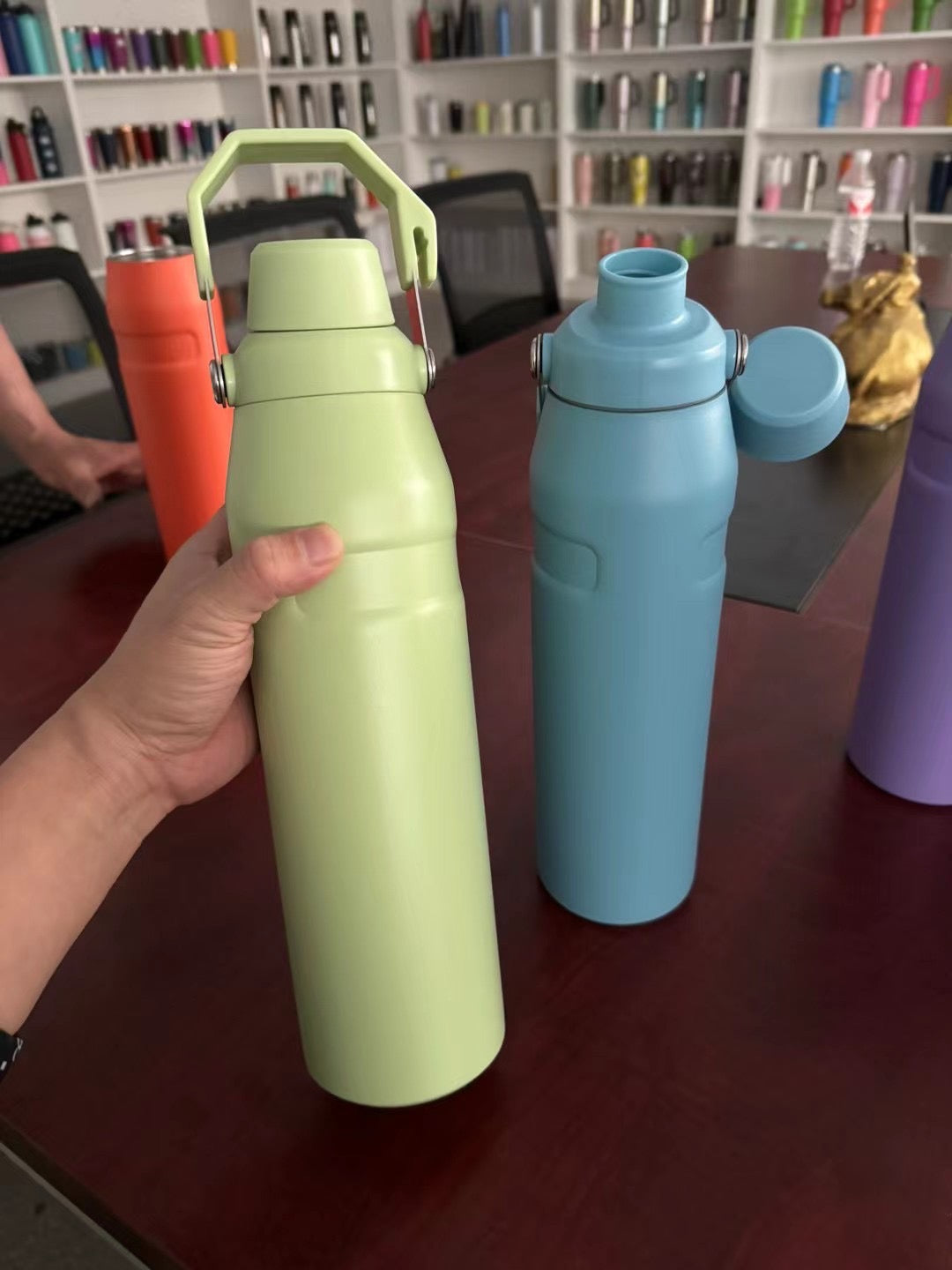 16oz 24oz 36oz powder coated stainless steel water bottle with flip straw_miki