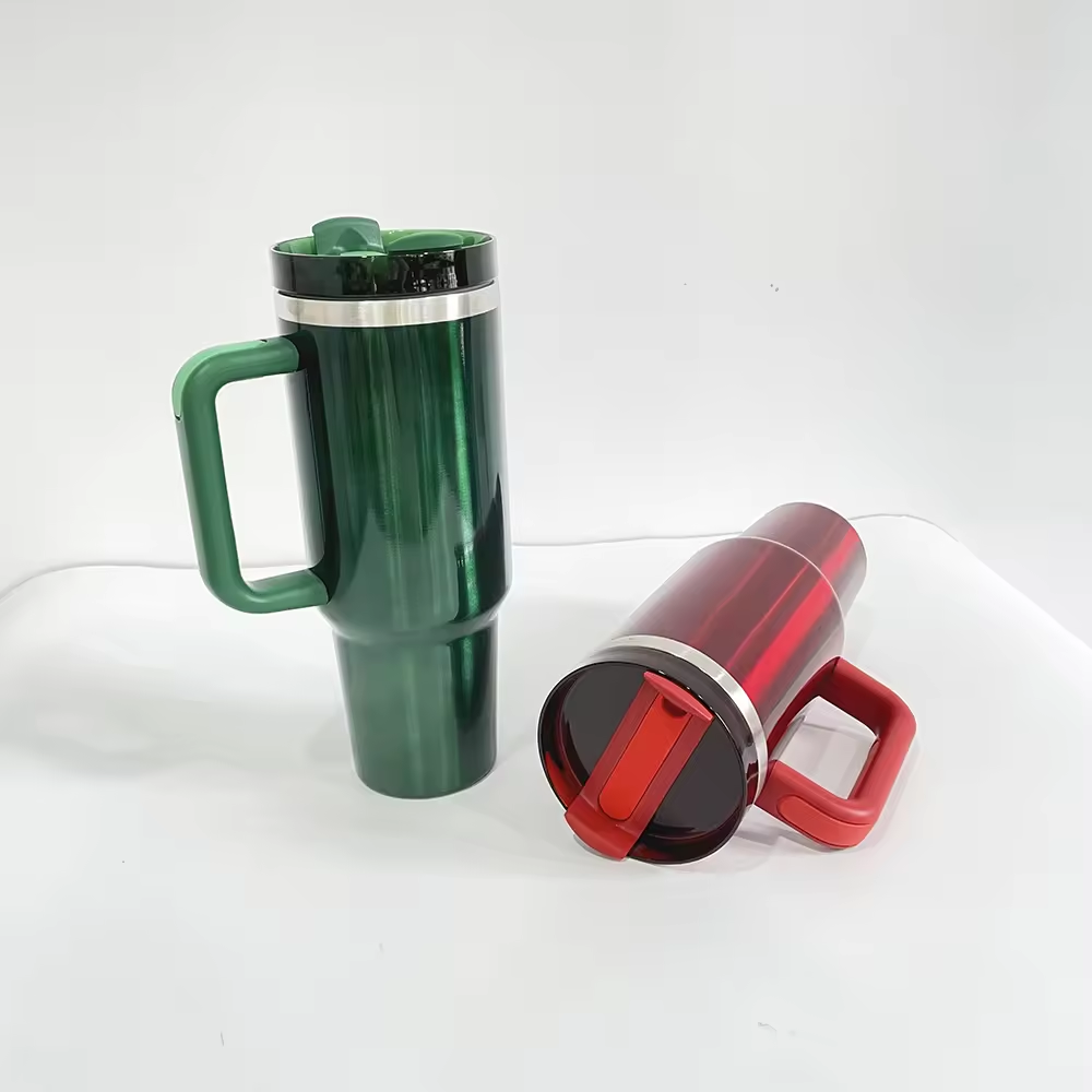 USA Pre-sale Starbucks & Stanley alliance sublimation red green Metallic 40oz Christmas quencher tumbler with handle,lid and straw_miki