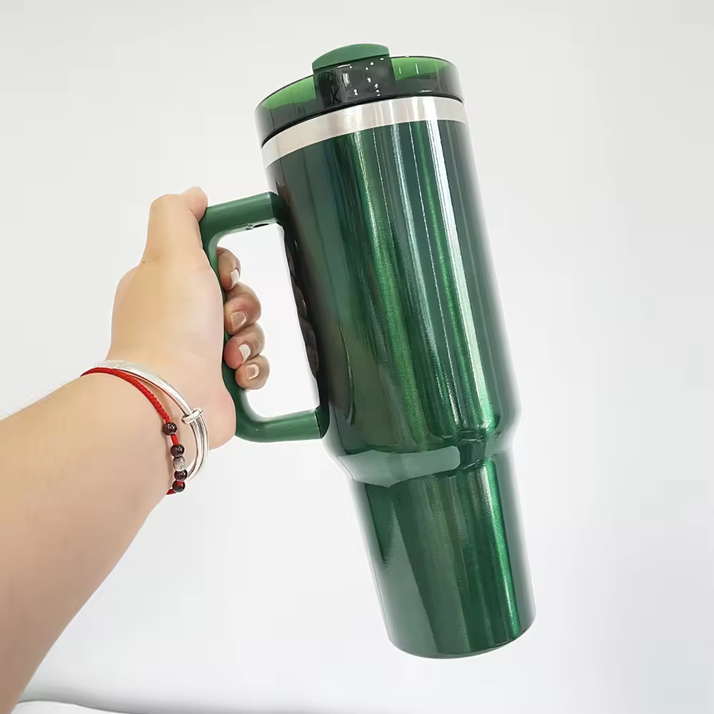 USA Pre-sale Starbucks & Stanley alliance sublimation red green Metallic 40oz Christmas quencher tumbler with handle,lid and straw_miki