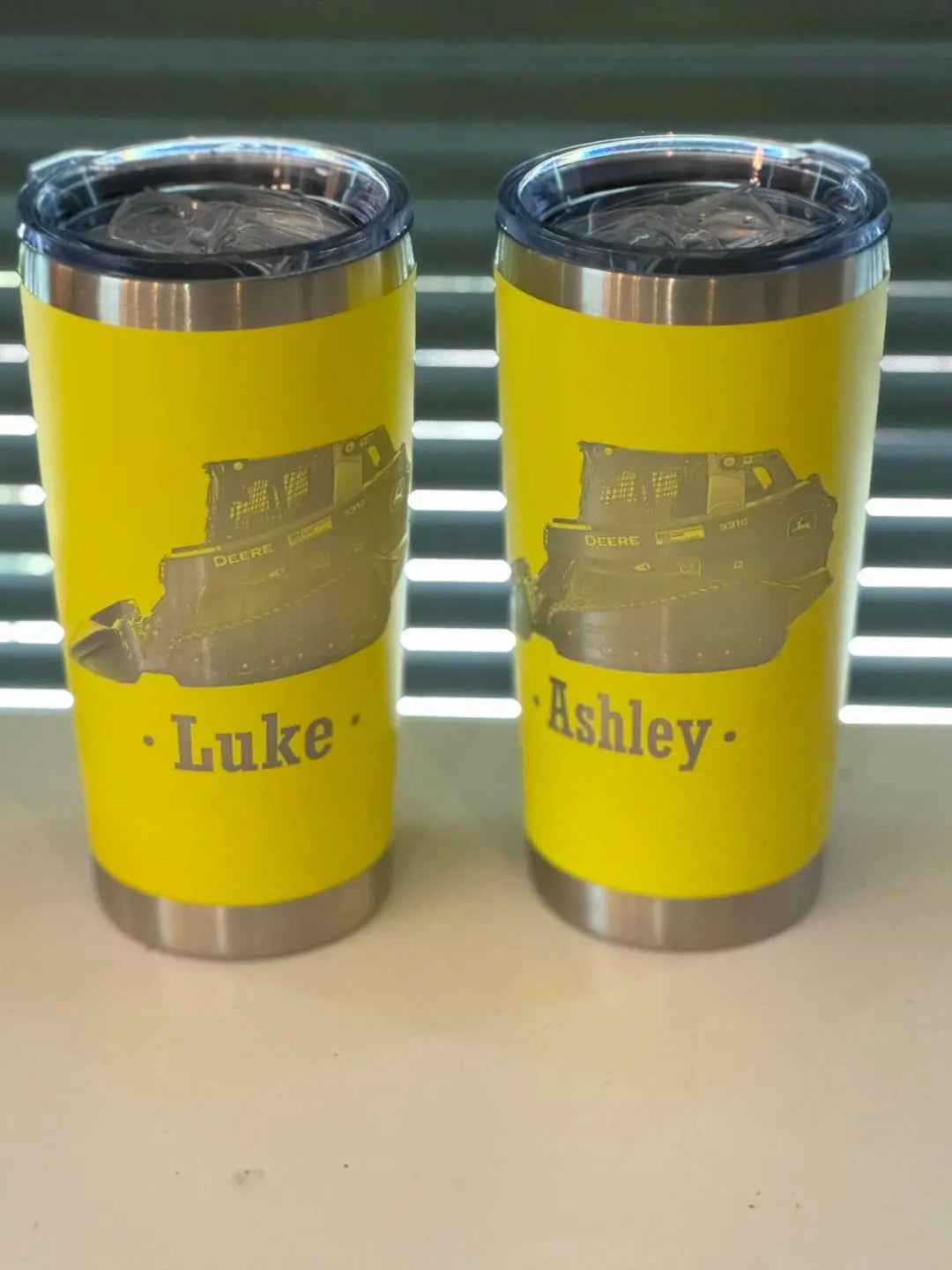 Yeti-Style Powder Coated 20oz Stainless Steel Mug With Sliding Lid For Laser Engraving_Miki