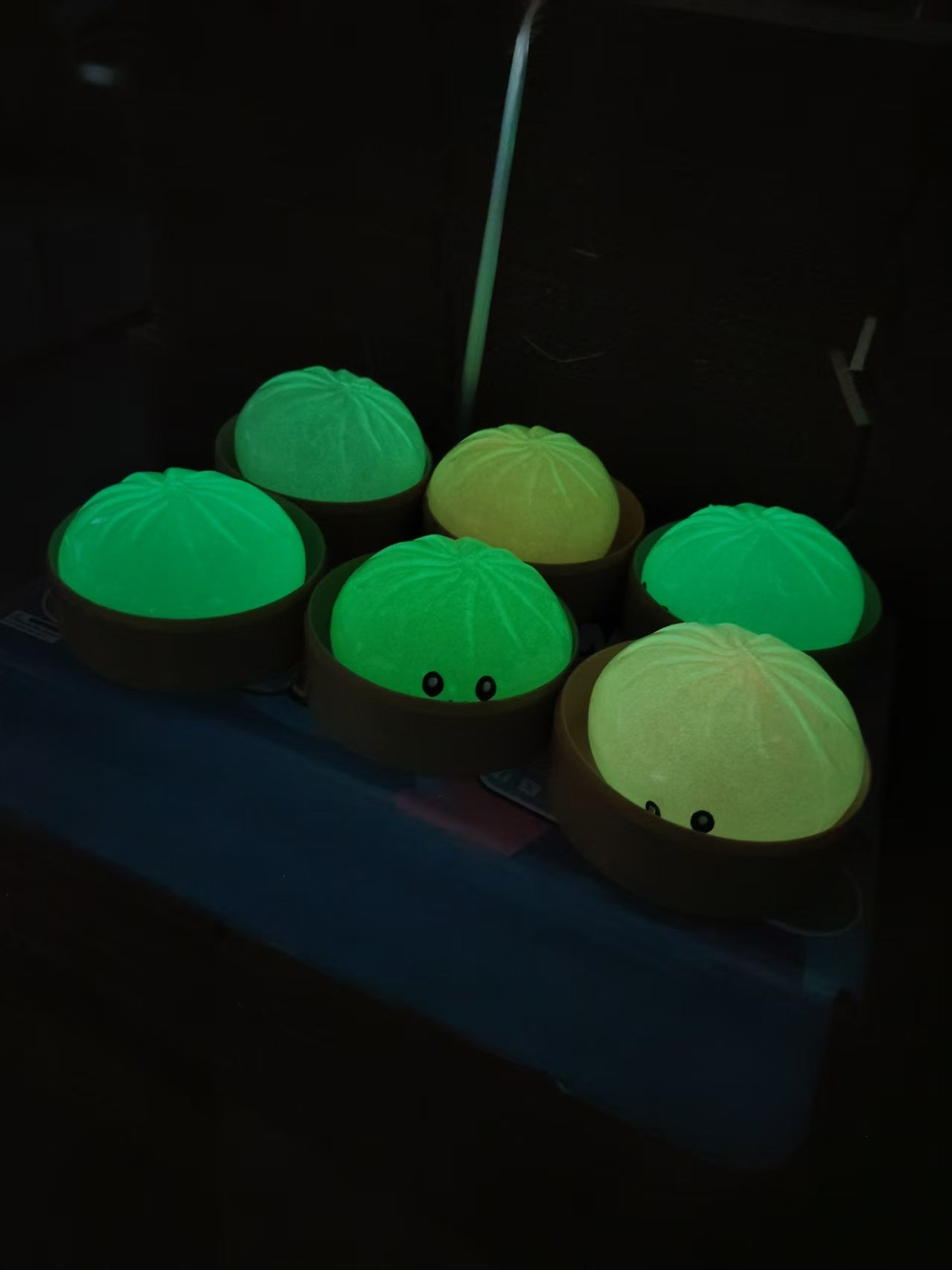 Halloween Glow in the dark Glitter Dumpling Squishy Toys with Steamer Basket and Gift Box_ miki