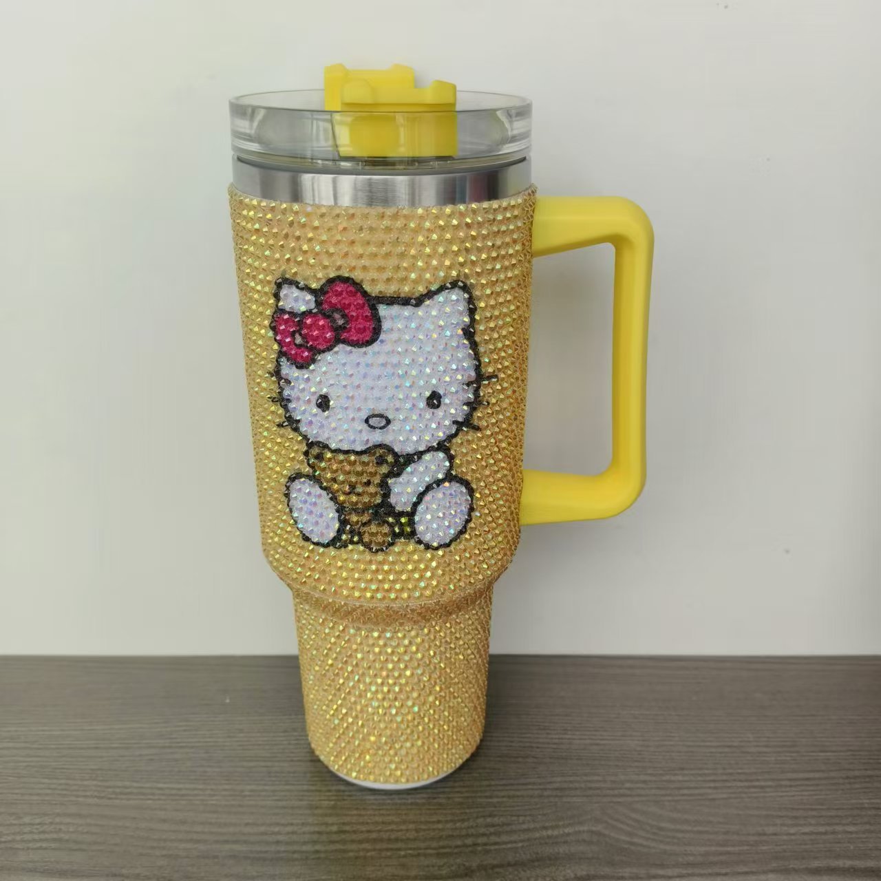 Colored Hello Kitty 40oz rhinestone bling tumbles_miki