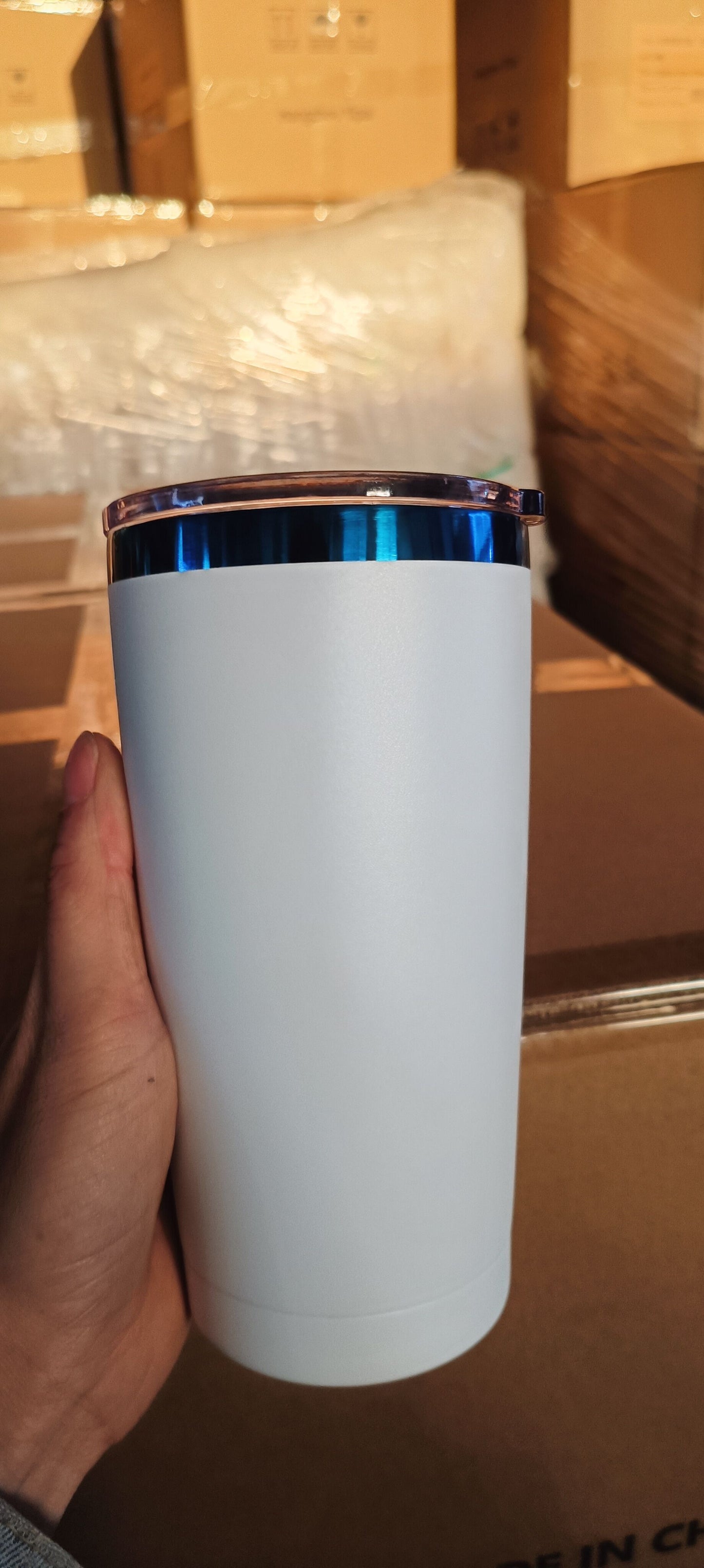 blue plated 20oz yeti style powder coated stainless steel mug with lid and straw for laser engraving_miki