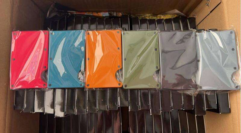 Slim Metal Wallet Minimalist Credit Card Holder with RFID Blocking and Aluminum Money Clip for Men Gifts _ miki