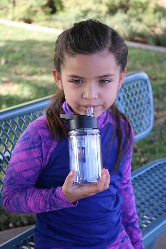 USA RTS 10oz kids double wall plastic snowglobe water bottle with pre-drilled hole and stopper in bottom _miki