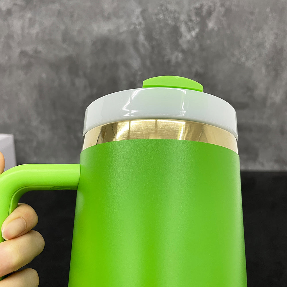 Mirror Gold Grinch Green Powder Coated H2.0 40oz Quencher Tumbler with Lid and Straw for Laser Engraving_ miki