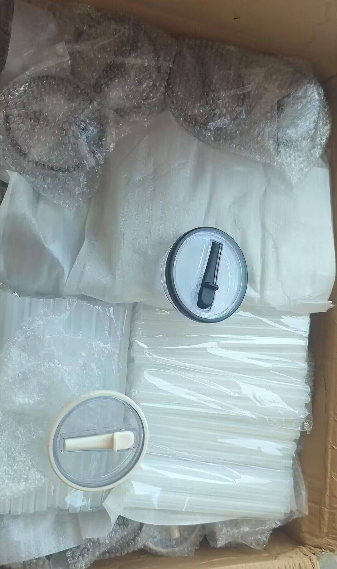 leak proof lids for 30oz 40oz quencher tumblers with plastic straws_miki