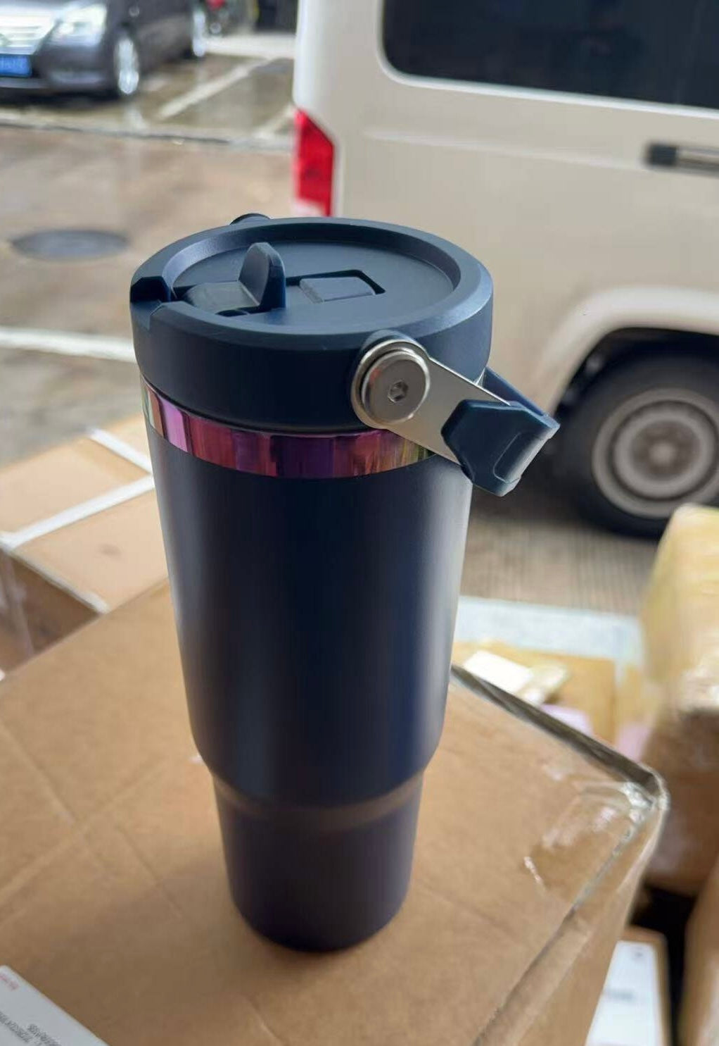 Navy Blue Powder Coated Rainbow Underneath 30oz Flip Straw Water Bottle For Laser Engraved_miki