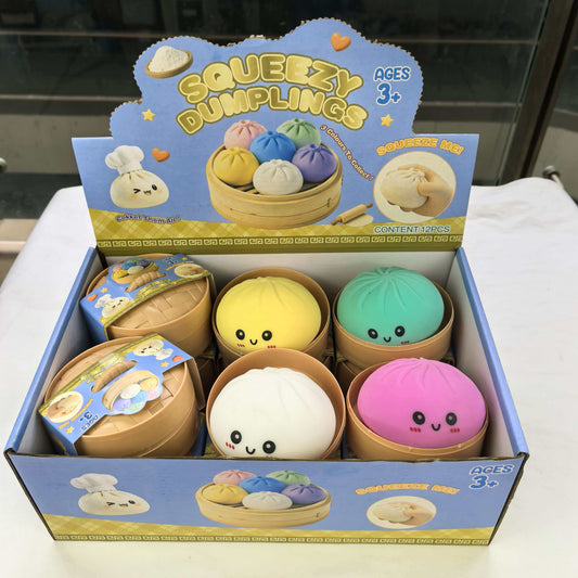 Smiling Soft Squeeze Decompression Dumpling Squishy Toys with Steamer Basket and Gift Box_ miki