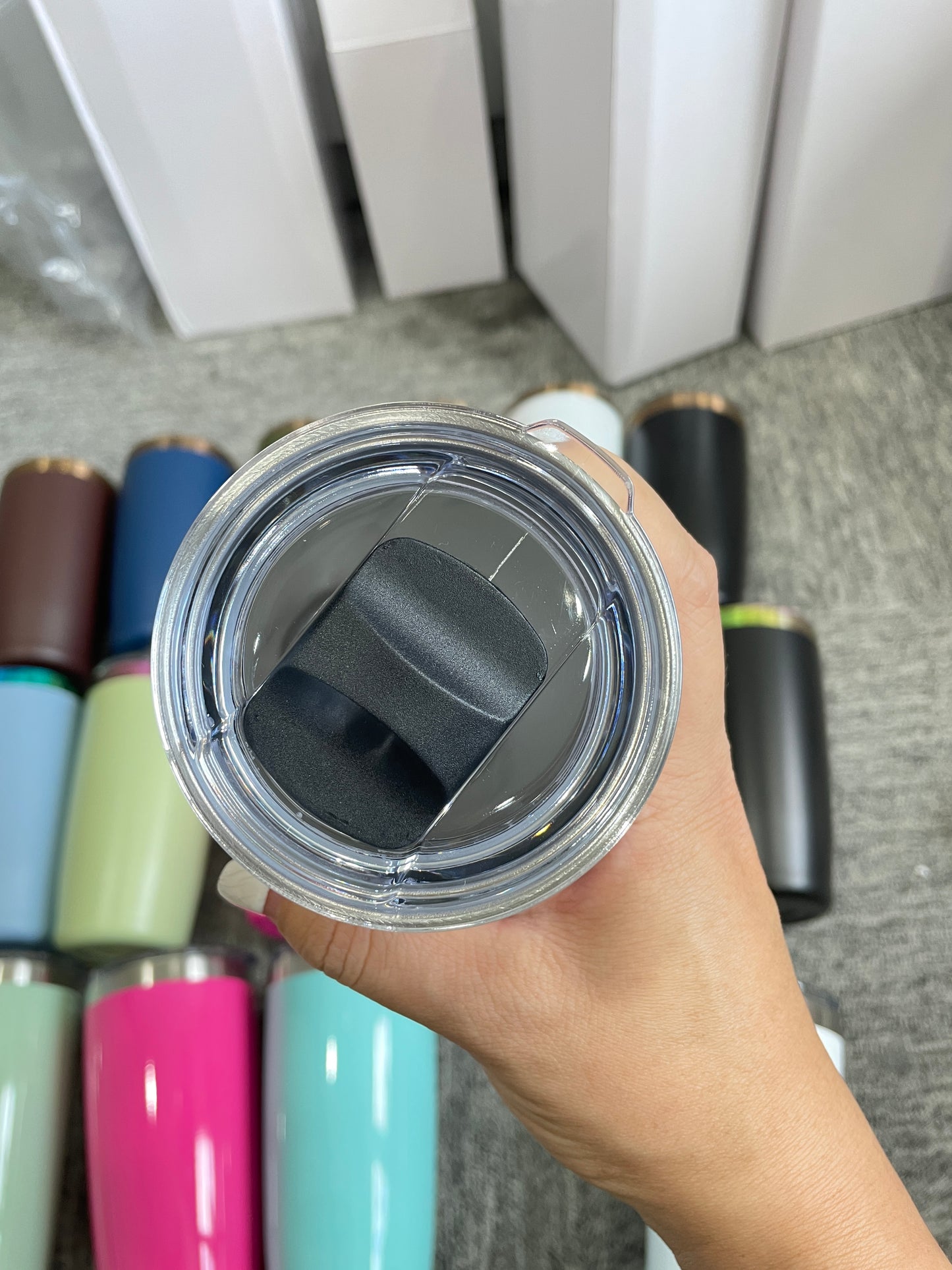 Powder Coated 10oz Rainbow Copper Plated Mugs with Magnetic Lid for Laser Engraving _ miki